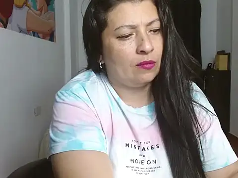 Victoriaevans1 online show from June 4, 6:34 pm