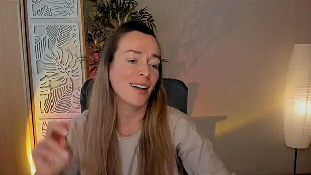 RebeccaMartinez online show from February 20, 8:38 am