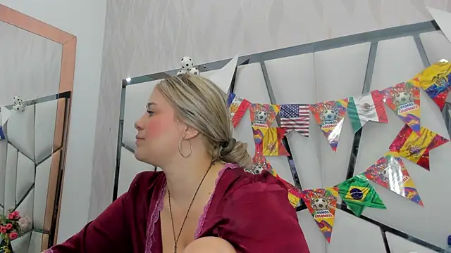 kimberly7  online show from July 4, 11:39 am