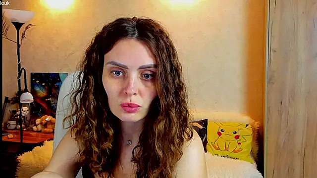 mia grantes online show from October 22, 6:35 pm