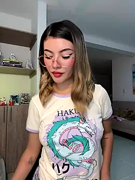 Your Honeey online show from October 12, 2:03 am