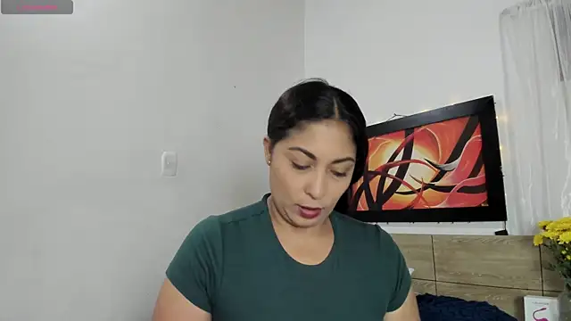 Lauralove 69 online show from July 26, 9:55 pm