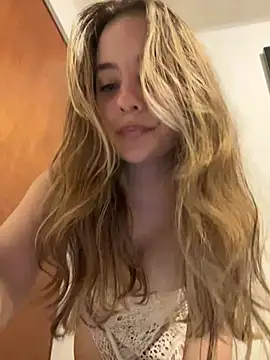Sarah millerr  online show from July 19, 4:59 am