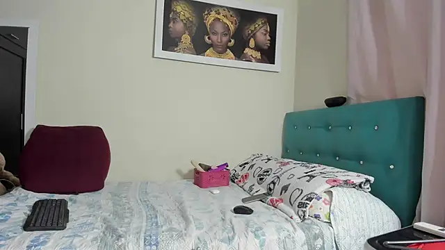 megan-hotxx online show from January 15, 3:07 pm