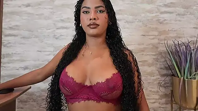 HOTBLACKANDWHITE2 online show from July 29, 4:23 am