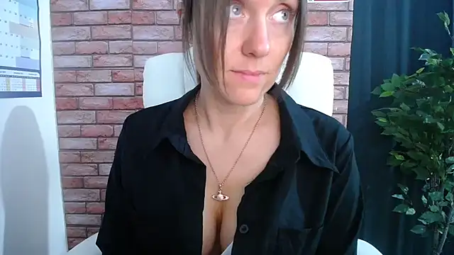 HarleyRebz online show from November 4, 7:46 am