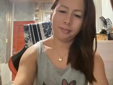 UrLove Marga online show from June 18, 10:25 pm