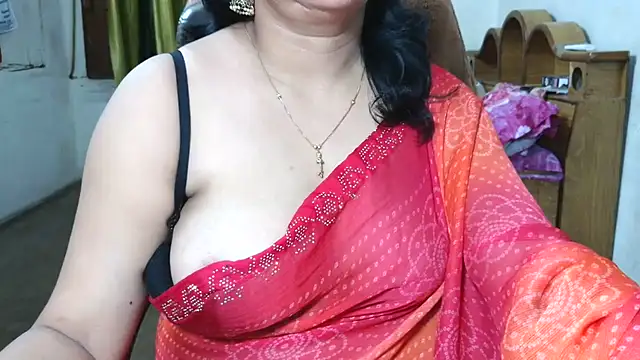 Cute Mahi22 online show from July 28, 6:08 pm