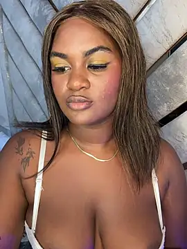Noa Adams online show from June 26, 5:20 am