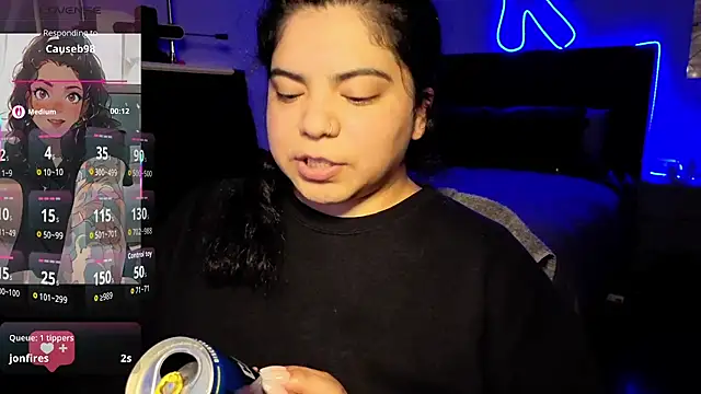 kimmiakiss22 online show from June 12, 3:36 am
