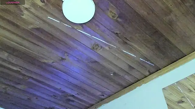 natasha logan  online show from October 3, 4:06 am