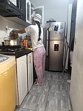 kingofqueenxxx online show from February 3, 2:53 am