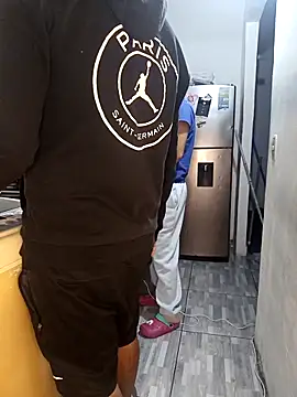 kingofqueenxxx online show from February 5, 12:13 am