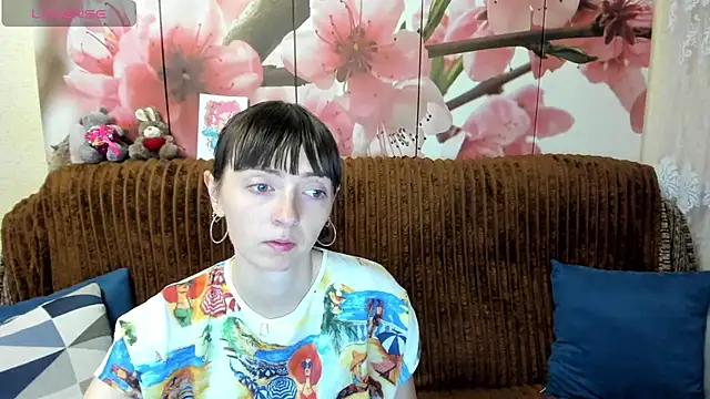TayanaJons online show from June 24, 7:18 am