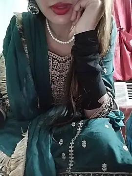Noor Darliing online show from August 5, 3:51 pm