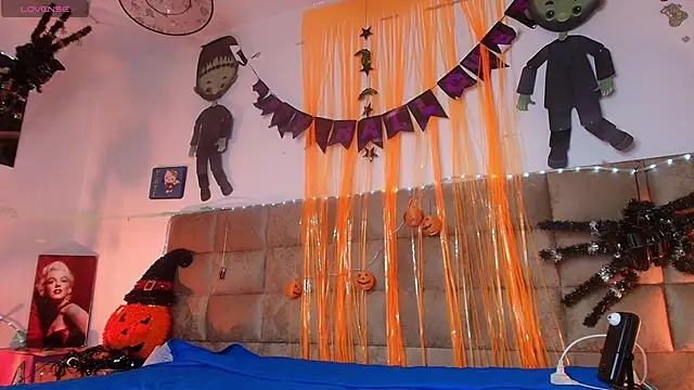 Snapshot of _sex_mia chatting on October 16, 7:38 pm sex mia online show from October 16, 7:38 pm