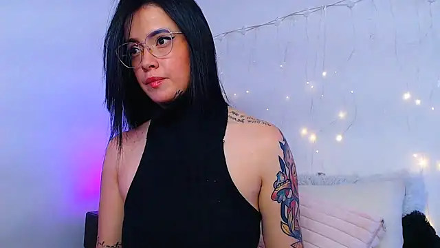 Isa Maiden1 online show from July 27, 4:59 pm