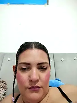 Mia Hampton online show from March 27, 9:26 pm