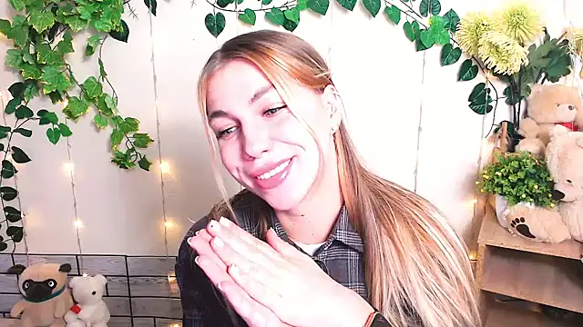 Sport Tall Doll online show from February 20, 10:28 am