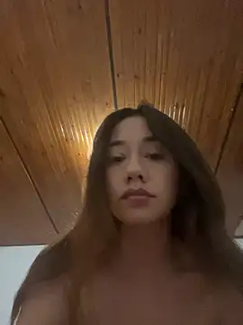 sofimendoza online show from May 3, 10:18 am