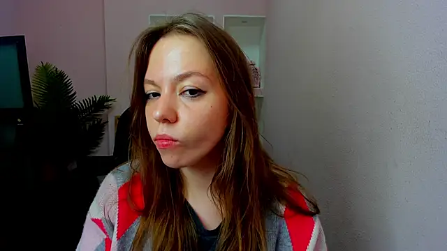 Snapshot of Persephoni chatting on September 9, 8:19 pm Persephoni online show from September 9, 8:19 pm