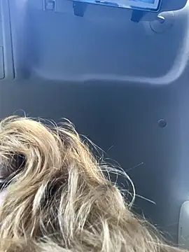 LeaGambit   online show from October 22, 4:45 pm