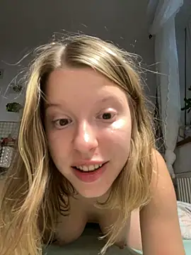 kimczii online show from July 28, 11:17 am