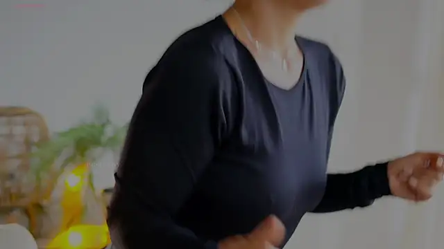 anabelcurvy online show from April 23, 5:15 pm