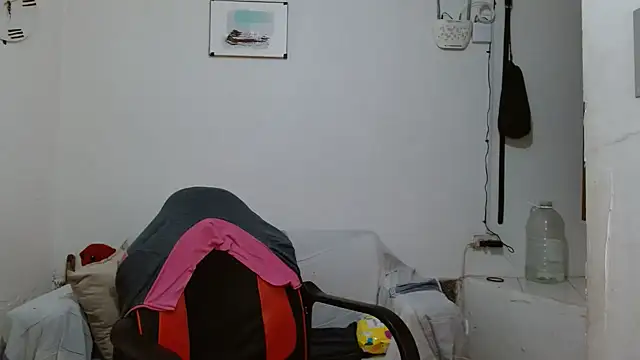 angelamarie1 online show from July 14, 11:59 am