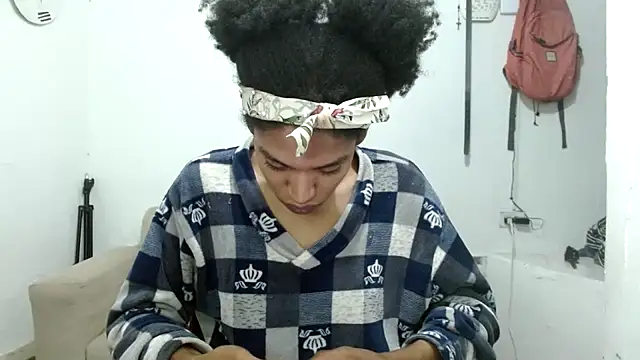 angelamarie1 online show from September 18, 11:31 am