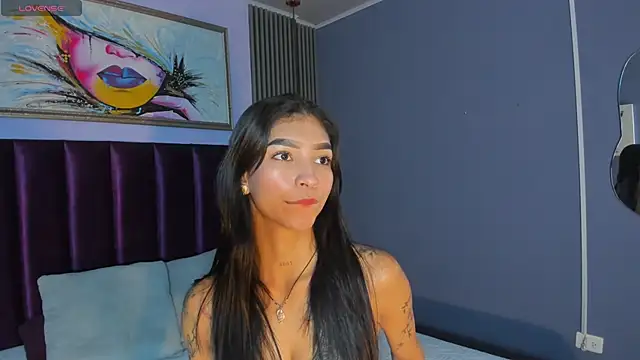 LauraAristizabal online show from June 25, 12:07 pm