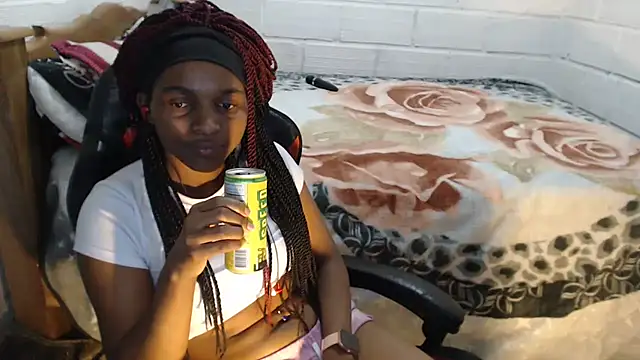 sexyjustin202 online show from July 29, 4:01 am