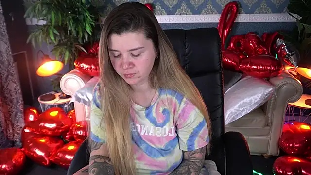 AmellyMilly online show from February 6, 1:58 pm