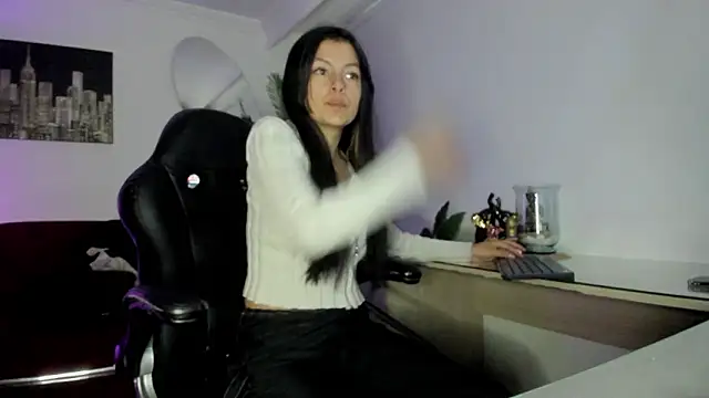 Meghan320 online show from February 11, 11:33 am