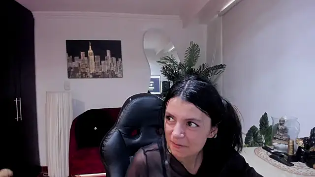 Meghan320 online show from July 3, 7:09 pm