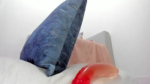 candy sweet  online show from July 3, 4:57 pm