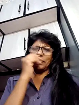 MsAttitude online show from July 6, 3:58 pm