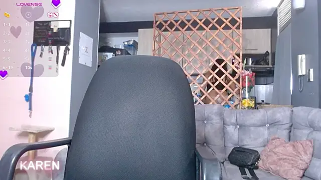 Karen sex92 online show from July 22, 7:15 pm