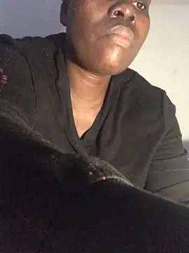 sweett shaley online show from July 16, 9:41 pm