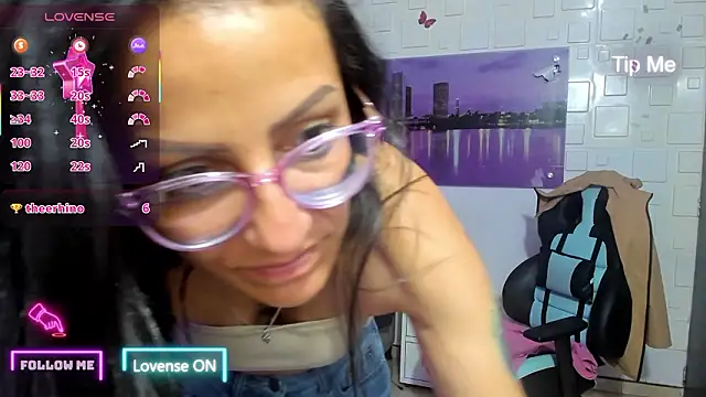 alma blue online show from March 12, 11:51 pm