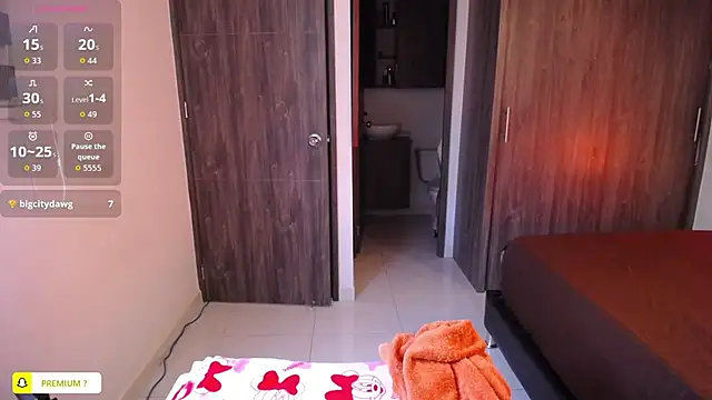 amyharlow 1 online show from October 16, 12:41 pm