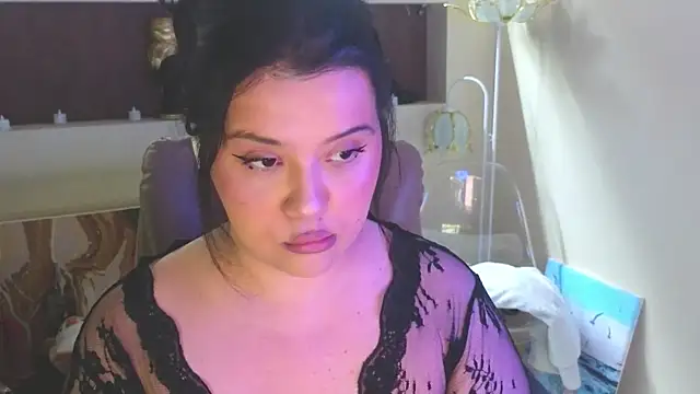 Malika uAngel online show from May 28, 8:40 pm