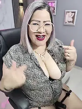 Dalessa Bigtits online show from June 30, 2:00 am