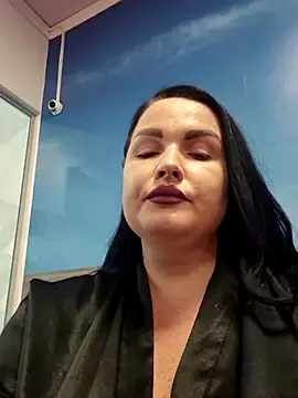 GeorgiaLerox online show from June 12, 1:08 pm