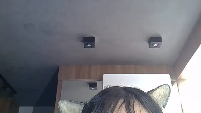 Skinny-Kitten online show from July 6, 10:20 am