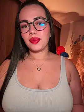 andra rose online show from July 7, 11:18 pm