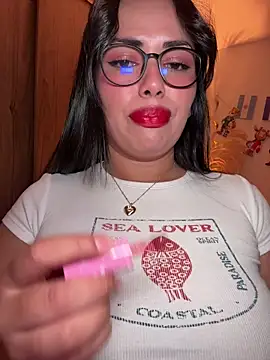 andra rose online show from June 26, 11:17 pm