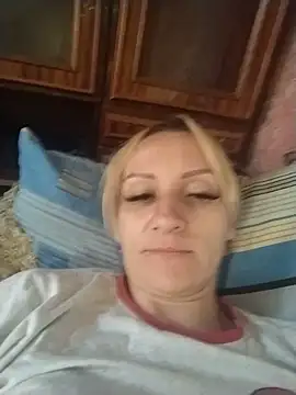 ulika1989 online show from May 16, 3:22 pm