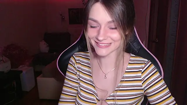 jeann elsaa online show from October 25, 7:32 pm