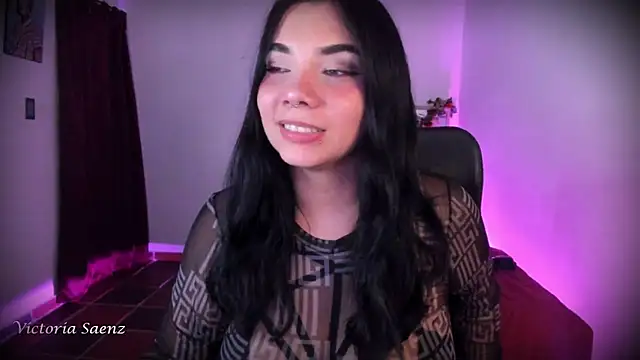 victoriaasaenz  online show from March 25, 1:22 am